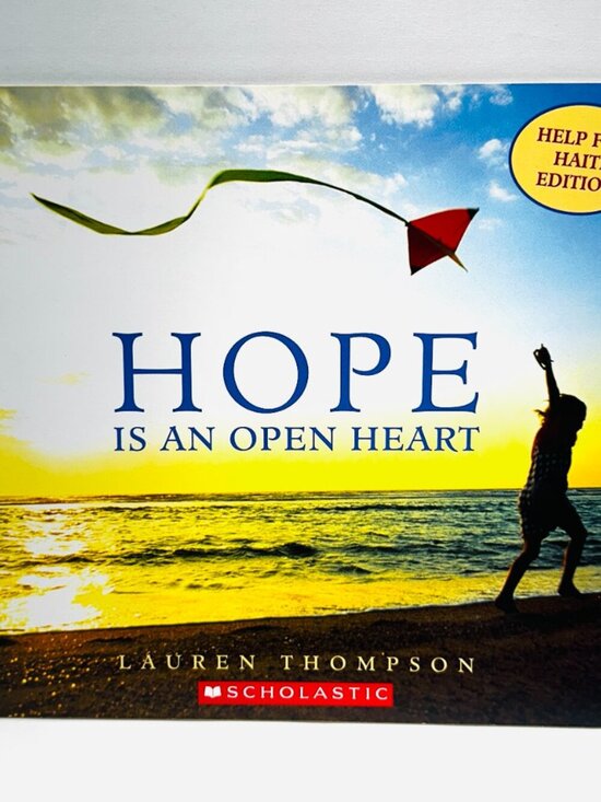 Other - Hope Is an Open Heart - Paperback By Thompson, Lauren - EXCELLENT